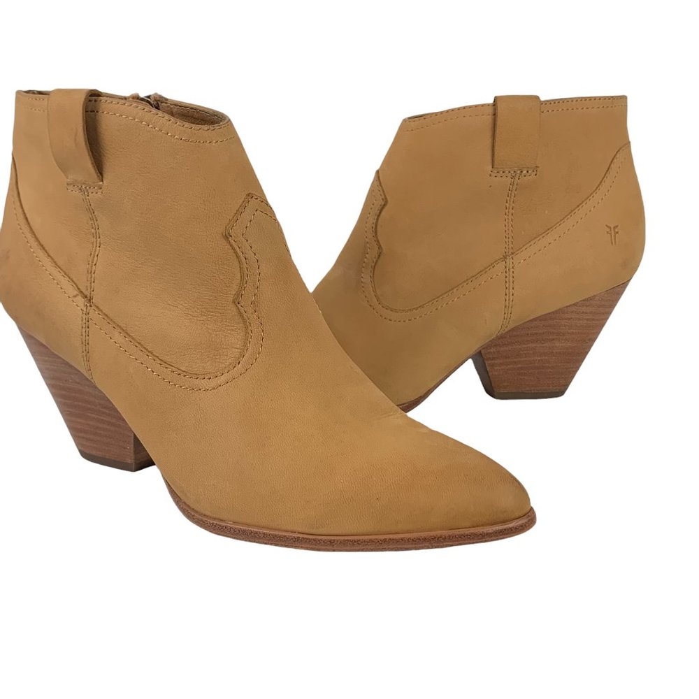 FRYE 'Reina' Sandy Nubuck Western Inspired‎ Booties